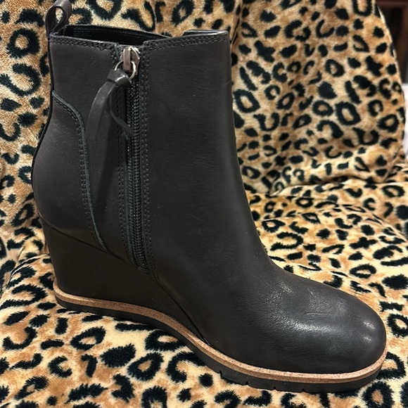 NIB Aqua Sofft - Picture 2 of 3